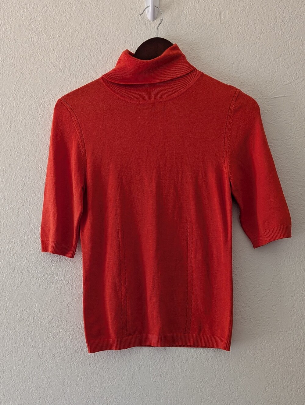 BCBGMaxAzria Silk Blend High Neck Turtleneck Shirt Sleeve Sweater Top Orange M